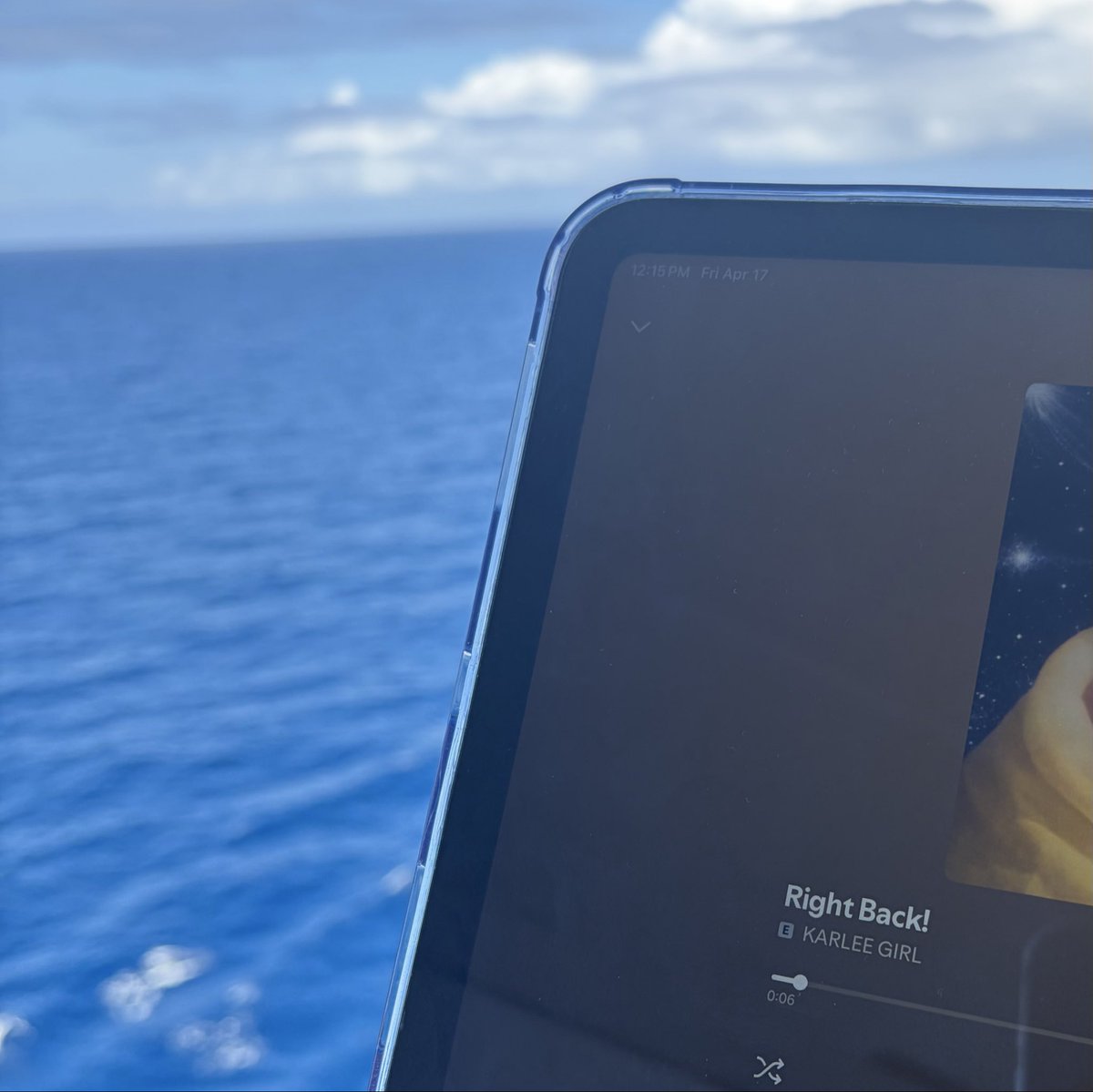 aerin ໒꒱ tweet media