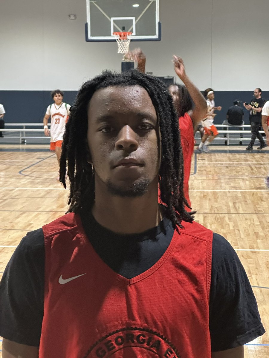 Cameron Ross tweet media