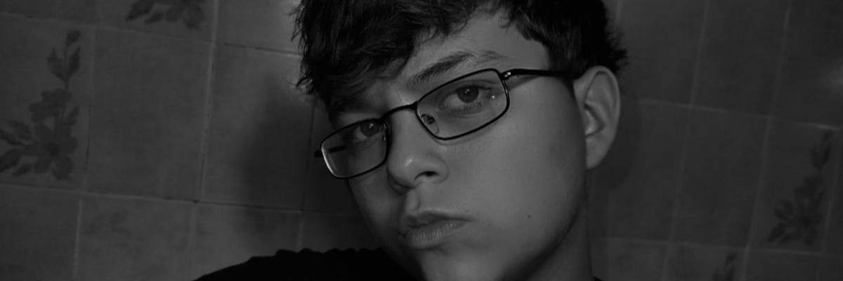Alvxanderssj tweet media