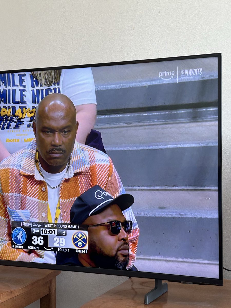 will_reichard16's tweet image. Uncharted territory, black guy in a good good hat #shrink #culturalappropriation