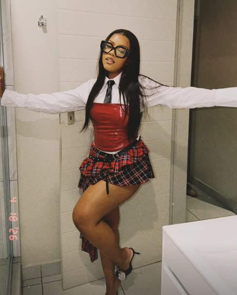 sipelelecakwebe's tweet photo. i dont think laparada is ready for her!!! she's stunning!😭😭😭❤️❤️❤️
LIEMA PANTSI X LA PARADA
UNSTOPPABLE LIEMA
#LiemaPantsiTheBrand
#LiemaPantsiMovement
#BBMzansiS6 https://t.co/uwyOGfxzhv