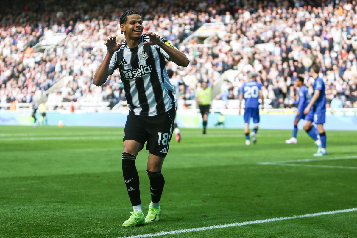 ZachForster4_'s tweet image. 1-2 🍒

Frames from the Premier League 2025-26 match between Newcastle United and Bournemouth at St James Park on April 18, 2026 in Newcastle Upon Tyne, England. (Photo by Zach Forster/Sports Press Photo) 

#Premierleague #Newcastle #Bournemouth #NUFC #Photography