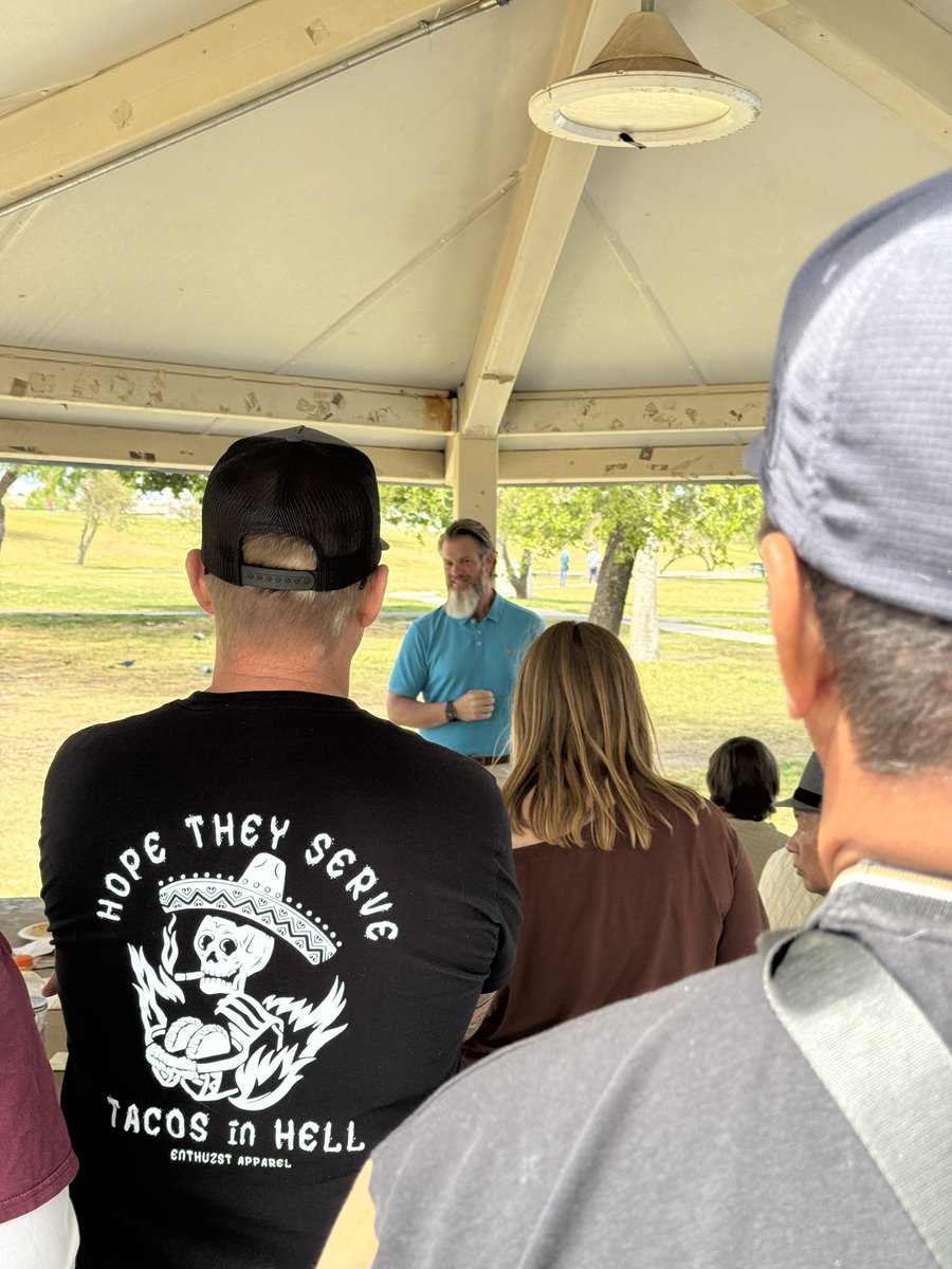 VoteAlbertMack's tweet photo. Tacos, conversations, and community. That’s exactly how it should be. 🌮
Thank you to everyone who came out and spent the afternoon with me! I’m just getting started. #BackTheMack #clarkcounty #nvpolitics https://t.co/2oboyKlRn7