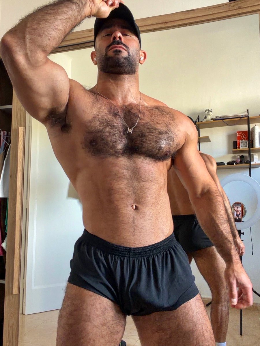 Aaron 🩵 tweet media