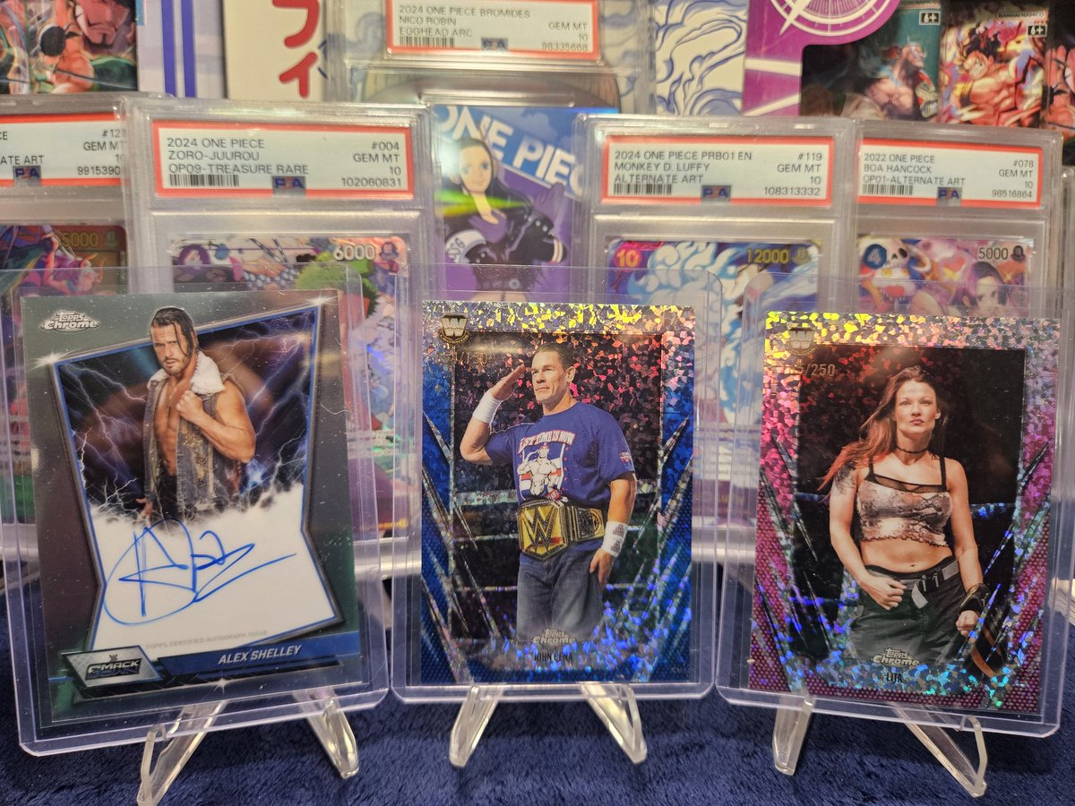 Not bad from my first 2 WWE Topps Chrome Megas