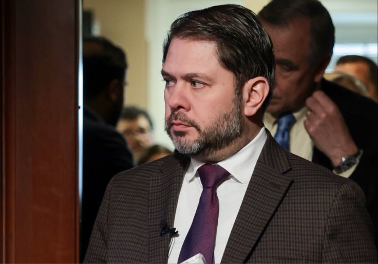 DTtucson's tweet photo. Explain to me how Senator Ruben Gallego can justify loan fraud with two VA loans, one in AZ one in DC, claiming each as principal residence? Another Democrat crook. La zora no mira su cola. (Fox doesn’t see its own tail) https://t.co/hzuHWxibZf