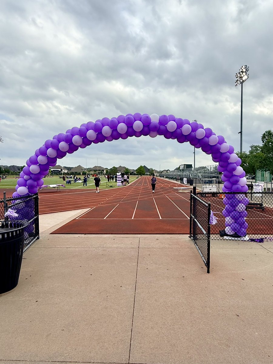 Amy’s Balloon Bouquets & Designs tweet media