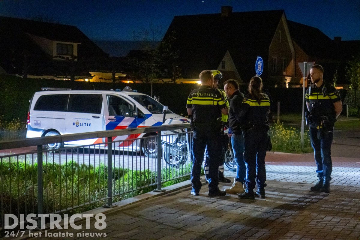 District8.net tweet media