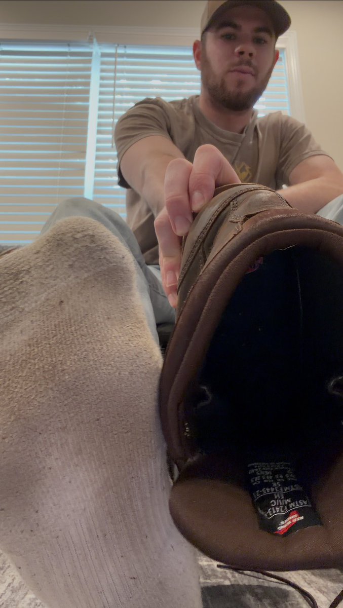 Master Buck tweet media