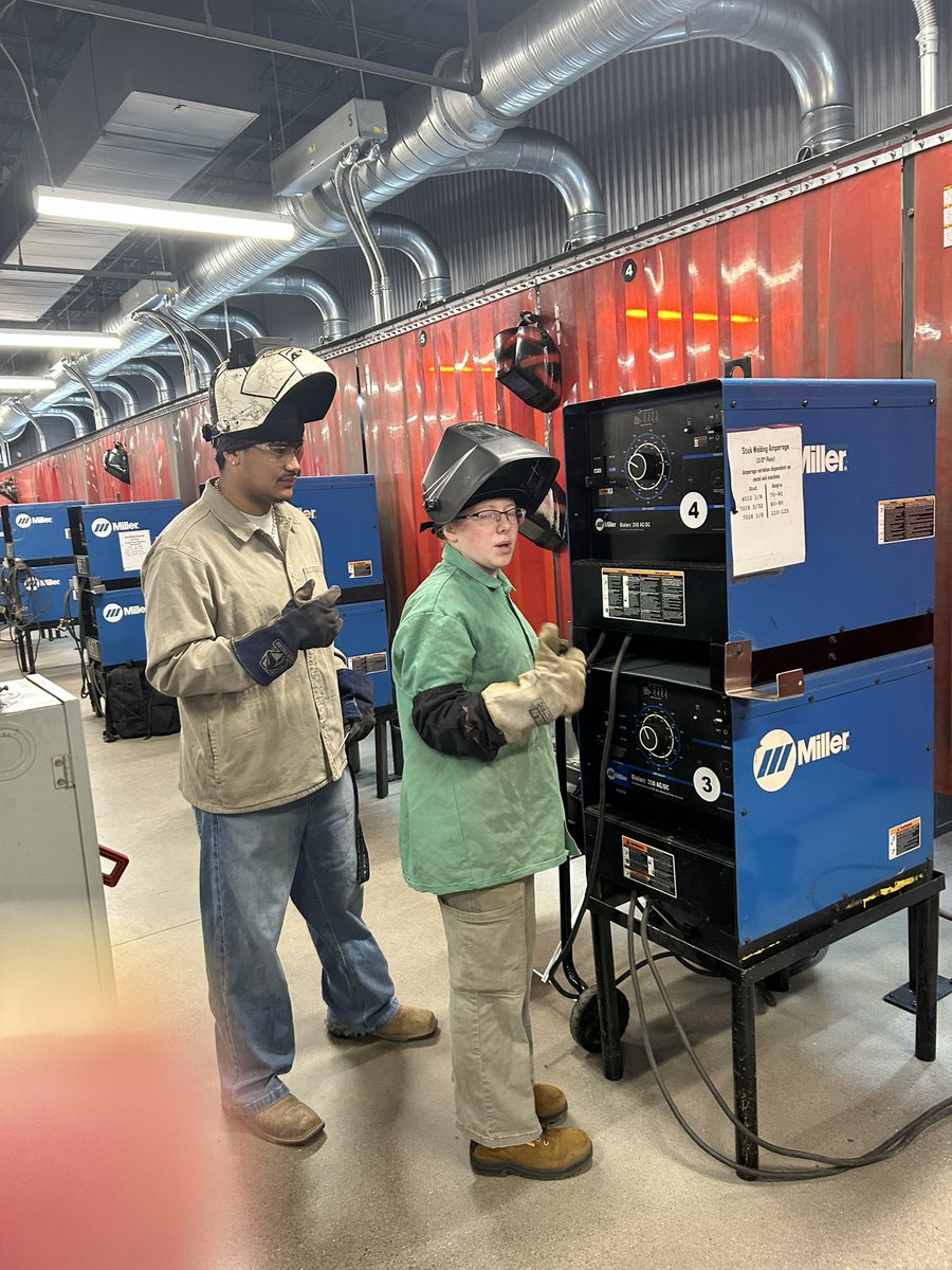ORSchools's tweet image. A great day at @ORHS_Wildcats for @ORS_CCTE first ever welding competition!  Thanks to @y12nsc &amp;amp; Holston Gases for their support!! 
#Excellence 
@FriendsofORS