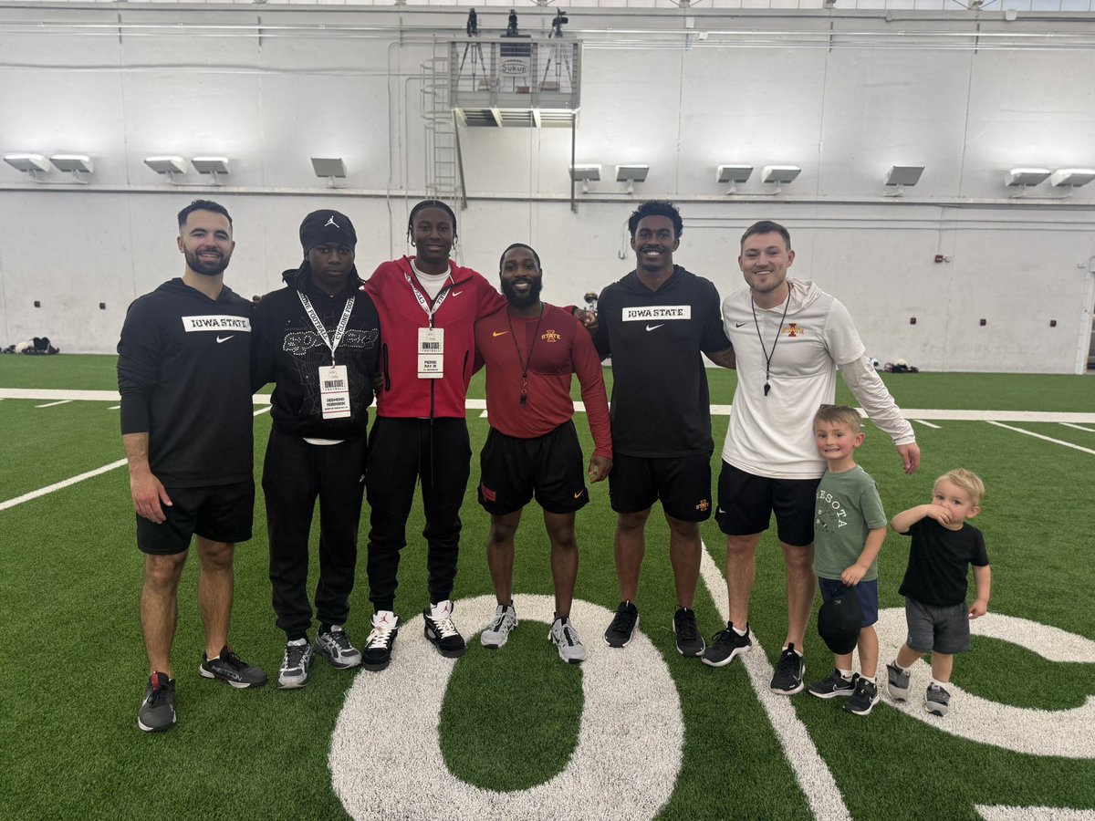 Pierre Ray jr tweet media