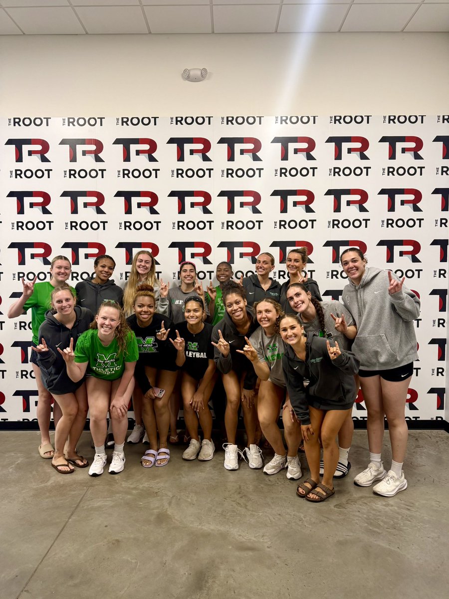 Marshall Volleyball tweet media