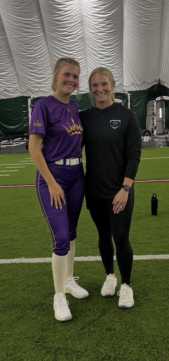 Emory_Vickers08's tweet image. Great weekend in Tahlequah. 💚

Thank you to the Northeastern State Coaches &amp;amp; players for a great camp and valuable feedback.

Competed with purpose. Got better.

Uncommitted… for now. 👑

@powerhousekaty @macy_taylor2 @kkenzienncole @RyltyFP

#NortheasternState #Softball