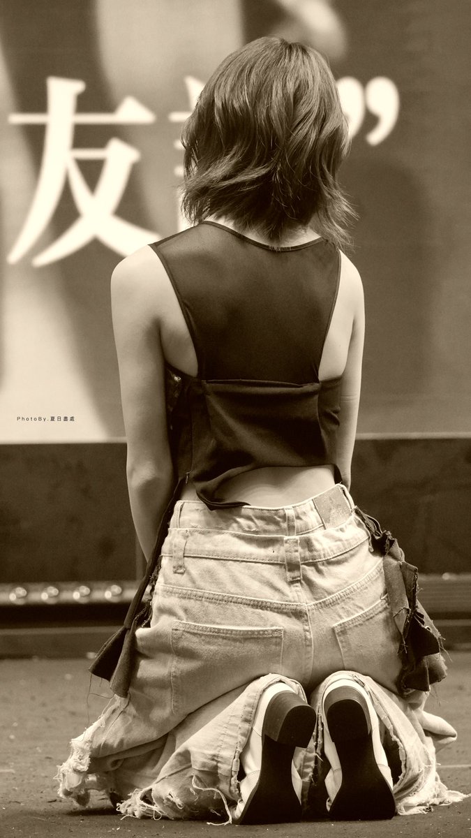 ebb¯﹃¯ tweet media