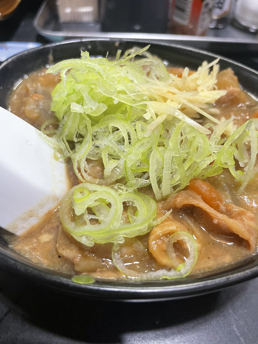 chomechomep's tweet photo. 昨日は元バンドメンバーの関村将がオープンした居酒屋に彼の旧友でもある石ジャイぐっちと行ってきた。

めちゃくちゃ美味かった！

将の友達もたくさん来てて、愛されてるなあと思いながら舌鼓を打ちました。
みんな行くといいよ！

居酒屋 関村
 https://t.co/fcJXQfV4g8 https://t.co/xumf8CGk4D