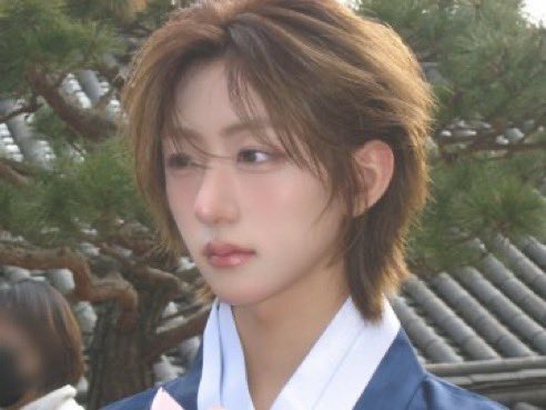 두리번두리안 tweet media