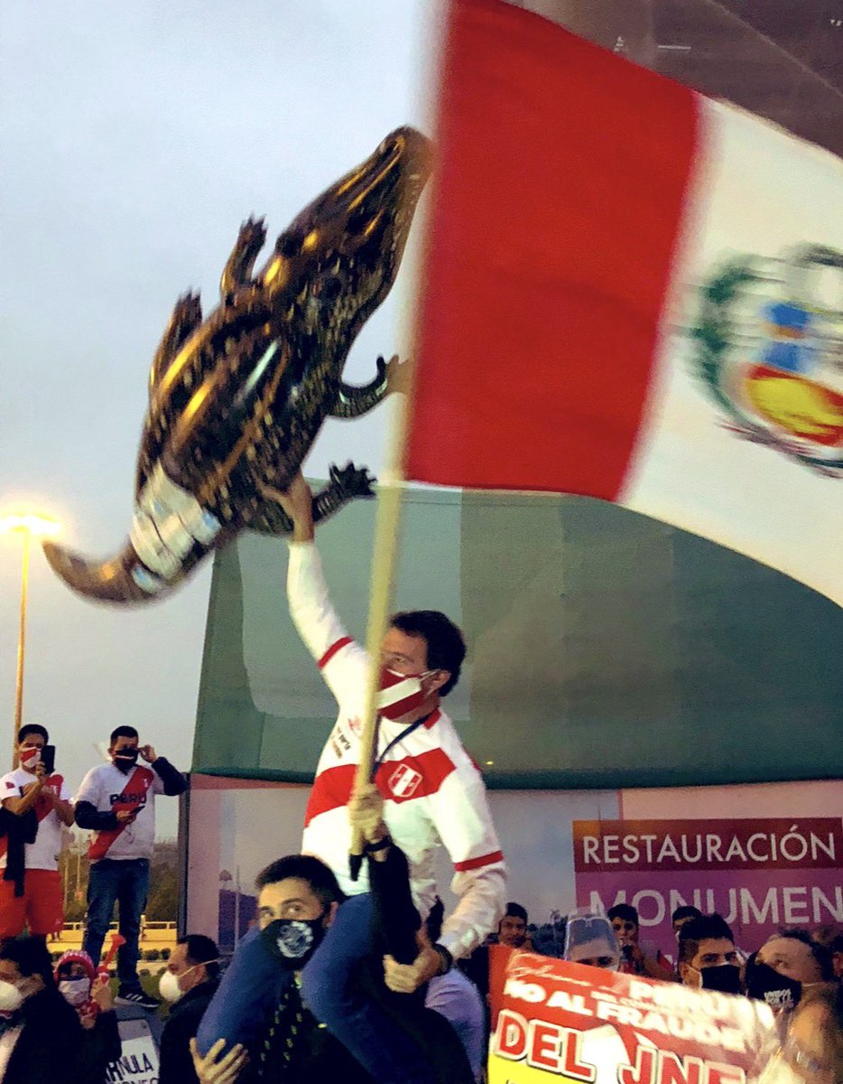 🇵🇪🚨COMPATRIOTAS🚨🇵🇪

LOS MISMOS QUE MANIPULAN LAS ELECCIONES, SON LOS QUE INDUJERON EL SUICIDIO DE ALAN GARCÍA Y LOS QUE METÍAN PRESO A LOS RIVALES POLÍTICOS, EMPRESARIOS, ÁRBITROS, etc…, CON DOMINGO PÉREZ  y sus cómplices, LOS MISMOS QUE DEFIENDEN LA IMPUNIDAD DE ODEBRECHT Y