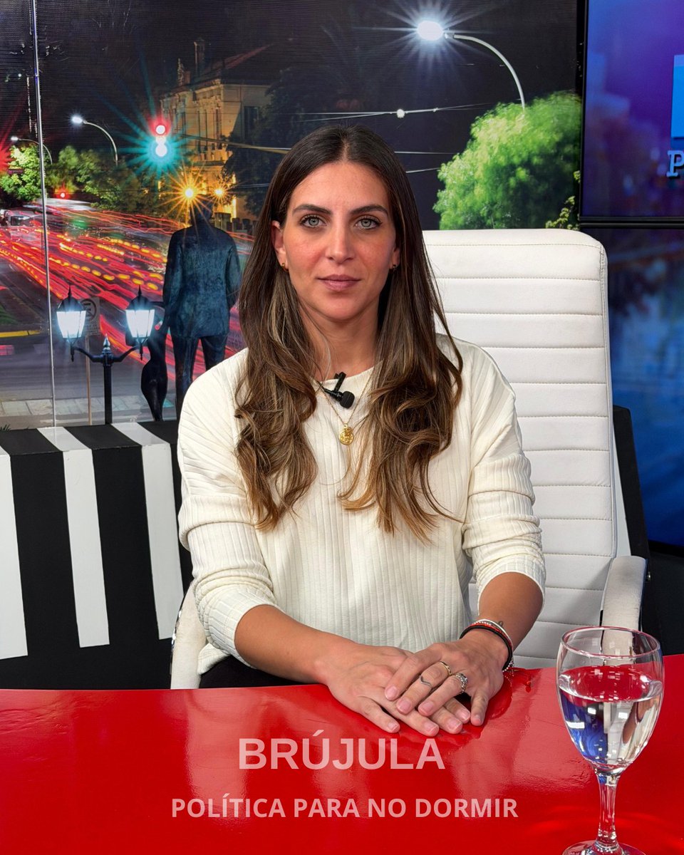 CalvoJorgecalvo's tweet image. #BRUJULA🎥📸
@PauBenavidesok 

@GustavoSaenzOK lo ha manifestado, yo con Nación voy a acompañar y dar las herramientas necesarias de gobernabilidad que sean necesarias, pero también me voy a plantear ante Casa Rosada cuando tengamos que plantear situaciones que son injustas