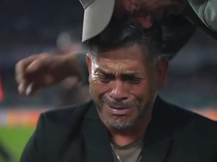 valenton tweet media