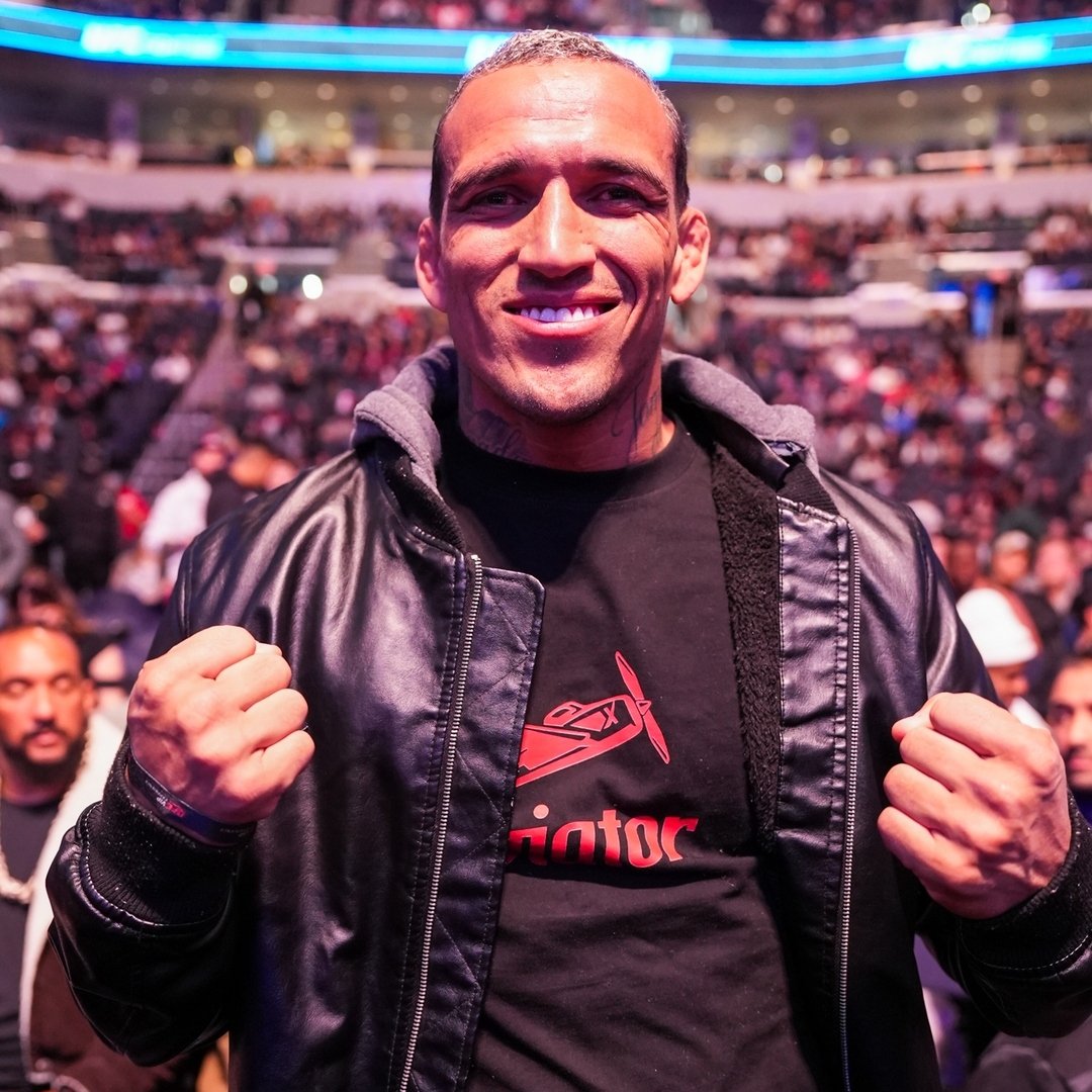 UFC tweet media