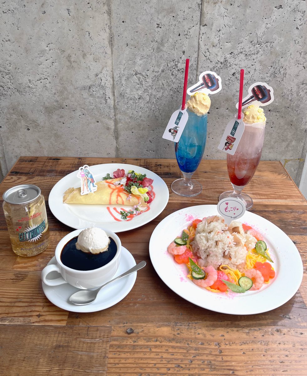 GalleryZenon's tweet photo. おはようございます☀
本日いよいよ最終日となってしまいました😭
RyoKaoriバースデー展 2026🍾

コラボメニューはもちろん、店内で楽しめる大好評の違和感探しも最終日となります！
天気も良いので最終日是非皆様のご来店お待ちしております😎
本日も11時よりOPENです📷 

RyoKaoriバースデー2026 
リアル違和感探しシティーハンター