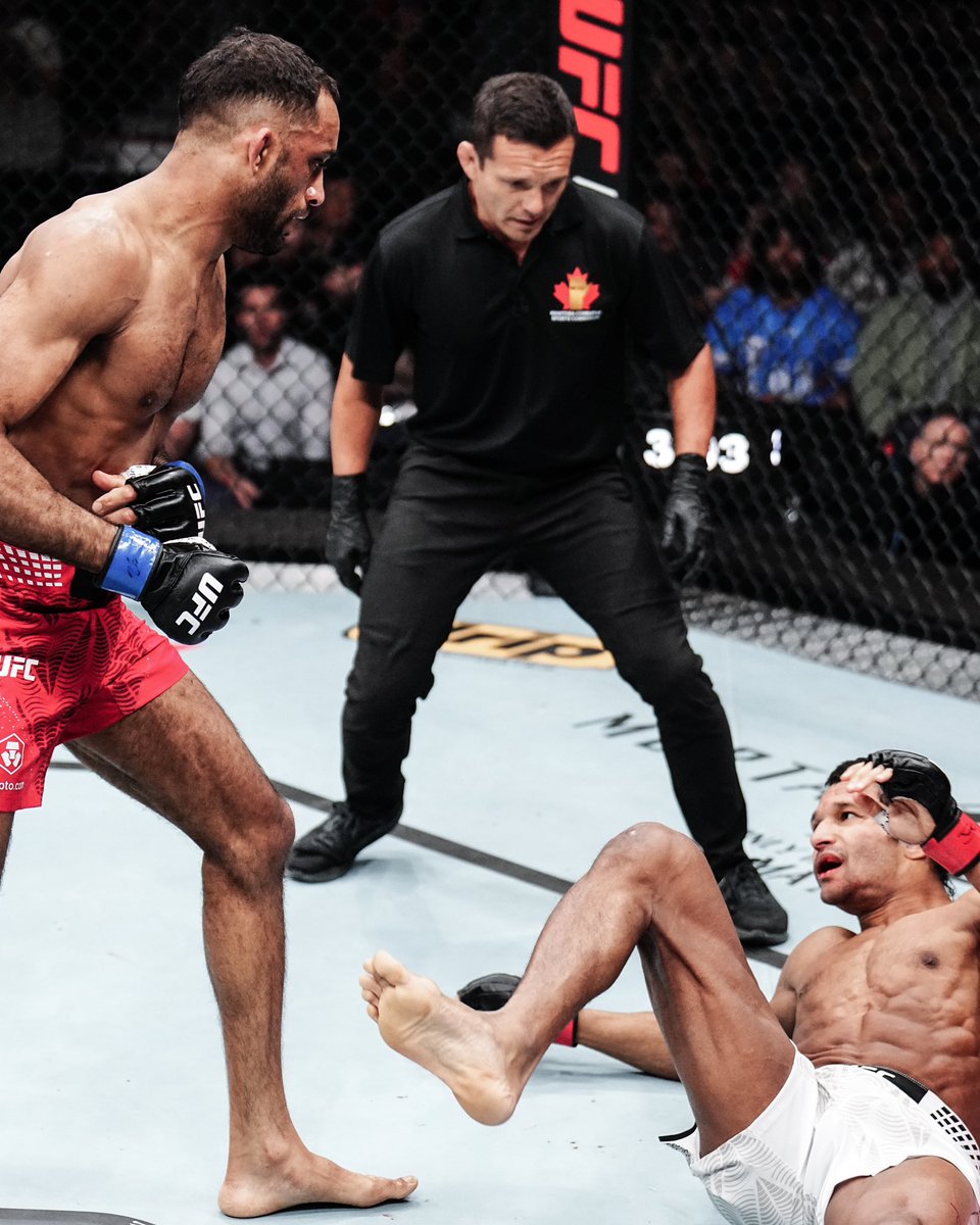 Full_Violence's tweet photo. WHAT A COMEBACK FROM JAI HERBERT 😳 #UFCWinnipeg https://t.co/ujFk7GfHz8