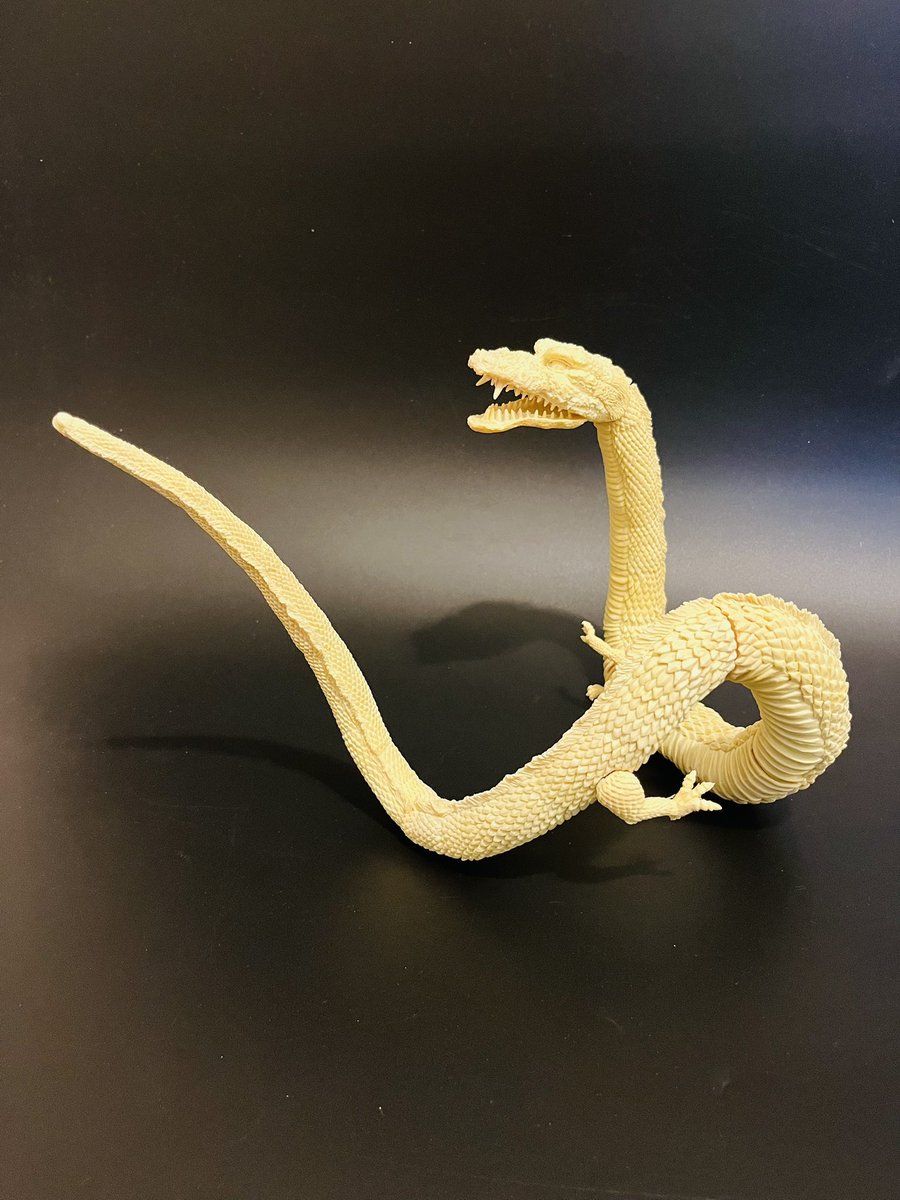 kemur（ケムール） tweet media