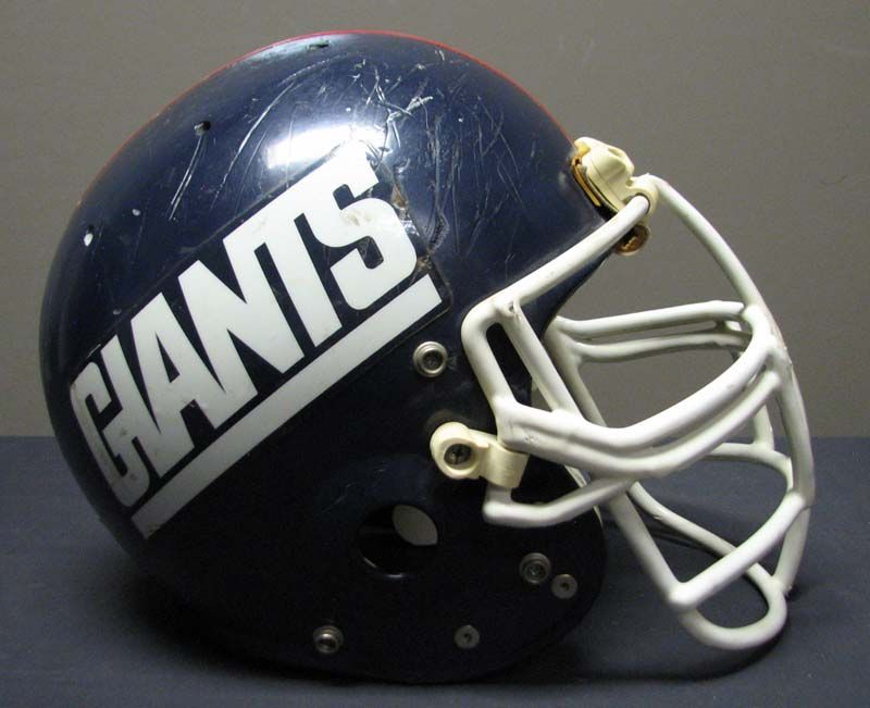 FB_Helmet_Guy tweet media