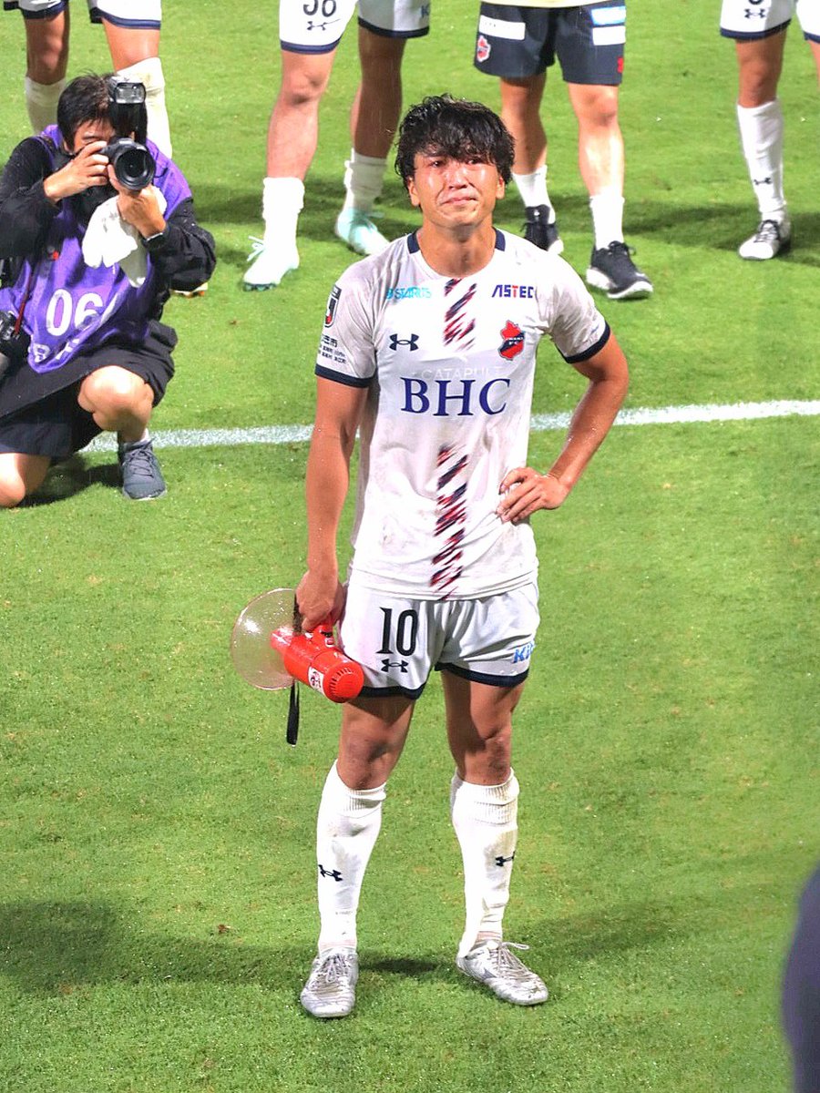 タッケー tweet media