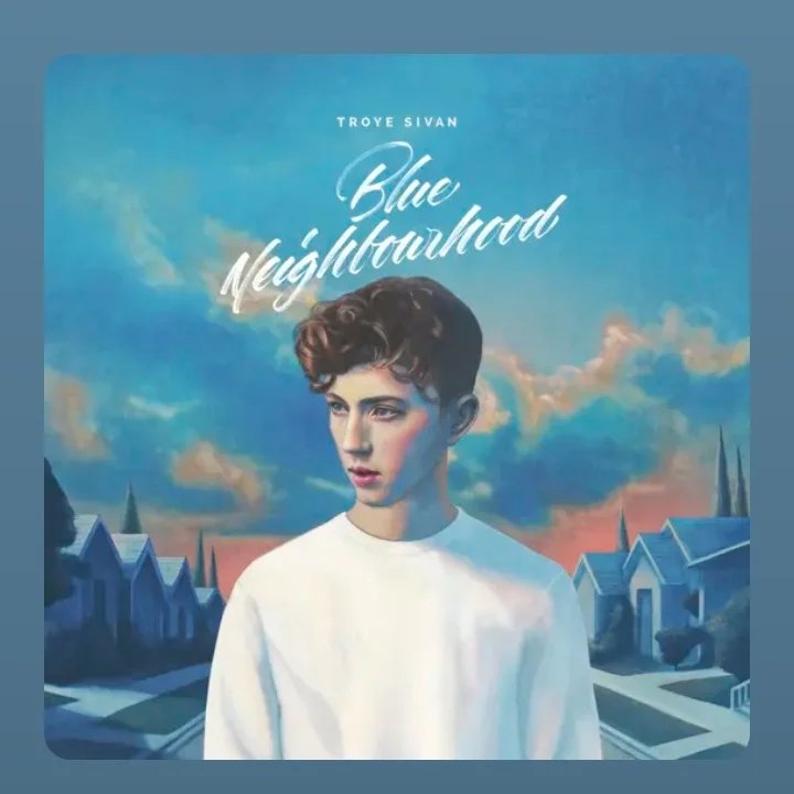 _Cindy_9090's tweet image. Still drifting through this blue dreamland. ☁️ This album is a permanent mood for when you’re feeling a little nostalgic and a lot free. Nothing beats the aesthetic of Blue Neighbourhood. 
#NowPlaying #TroyeSivan #Aesthetic #Suburbia #WeekendVibes #ChillMusic