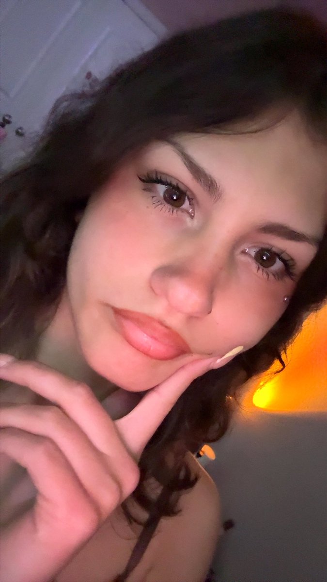 gloripian tweet media