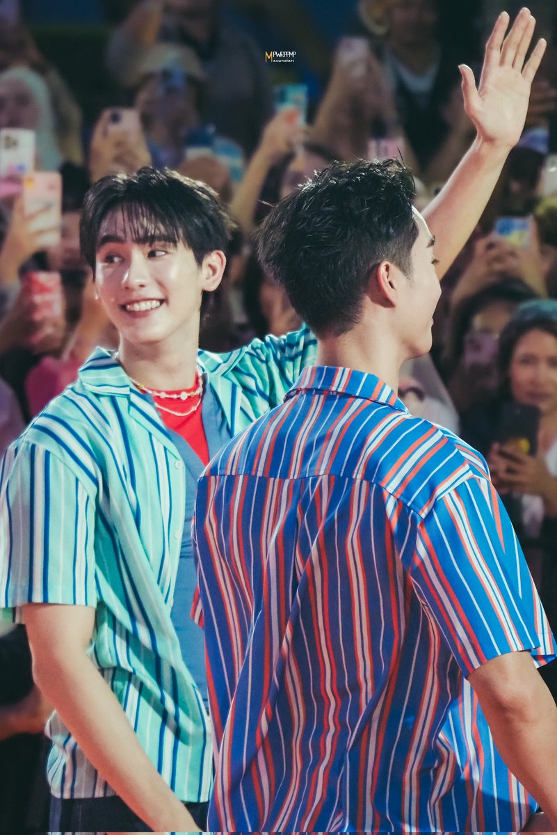 mpwrppmp's tweet image. 18.04.26📸🪁 | #memmorimm *~🎀

หวัดดีคับชาวหาดใหญ่👋🏻✨️

FORCEBOOK HATYAI SUMMER

#CentralHatyaixForceBook
#HatyaiSummerFashionShow
~° #ฟอสบุ๊ค #forcebook 
#fforce_ #kasibook °~♡