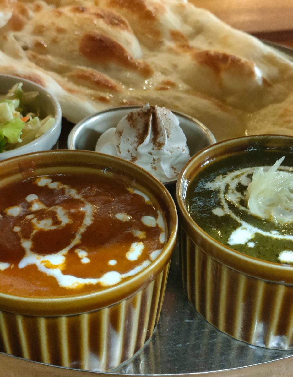 currydou's tweet photo. ランチデリーセットです。
11時〜15時ランチ限定メニューやってます。

ランチ限定メニュー以外にも
グランドメニューの
カレー各種、チーズナンセットもご注文出来ます。

営業時間は
平日  11時〜15時、17時〜20時(LO19時30分)
土日祝　11時〜20時(LO19時30分) https://t.co/kxbq8rIvfW