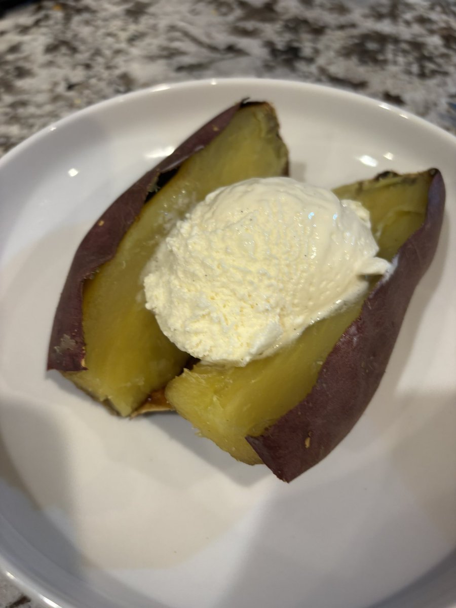 julie🍠 (-26/35) tweet media