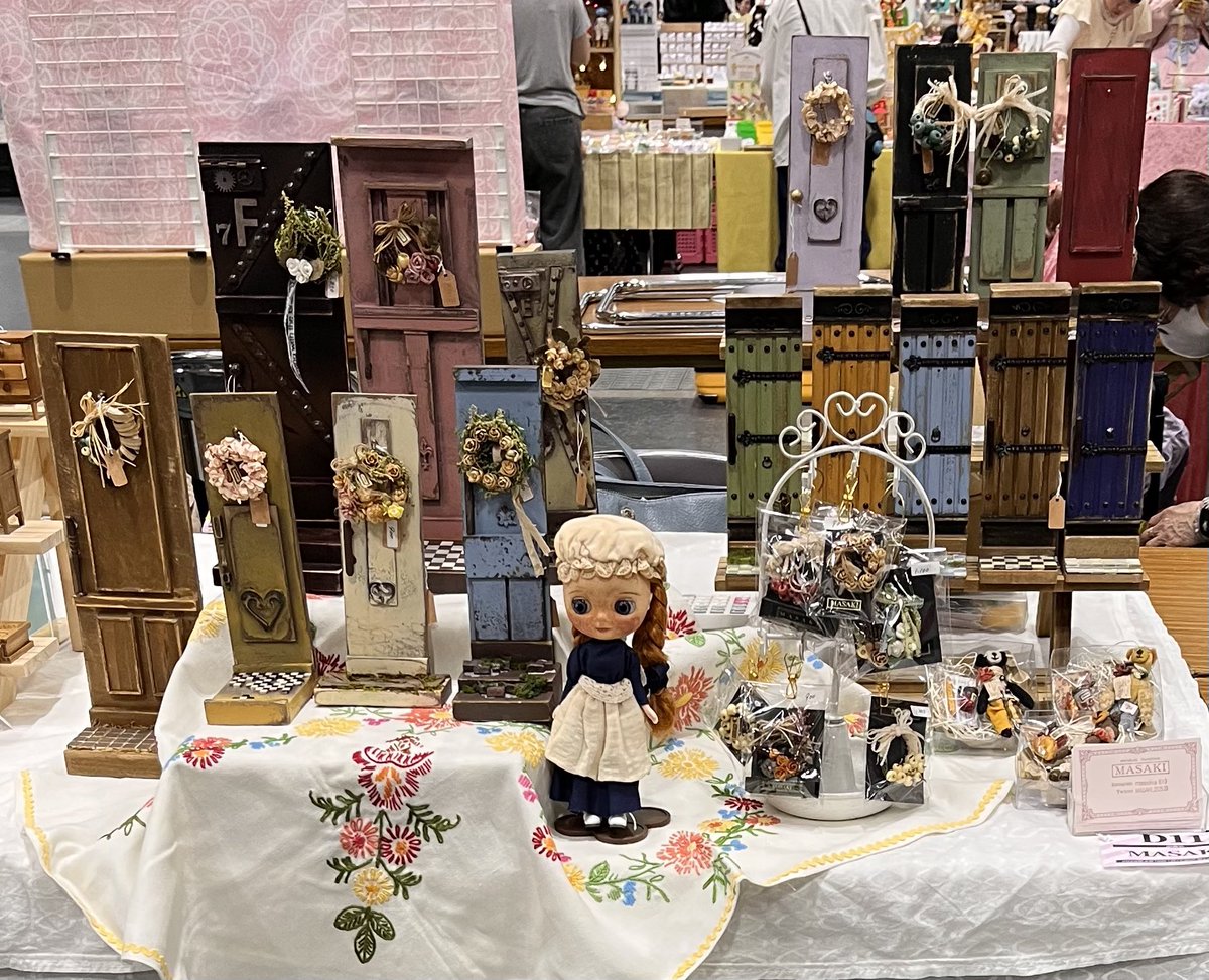 MASAKI_252539's tweet photo. いよいよ始まります
MASAKI   Ｄ11
ドール用ドア、リース持参してます✨
宜しければ是非お立ち寄りください☺️
#アイドール大阪
#アイドールウエスト https://t.co/Ro4f1bQPmH
