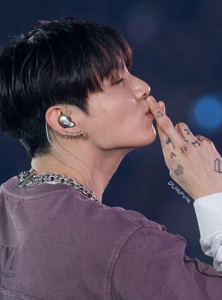 𝗝𝗞 tweet media