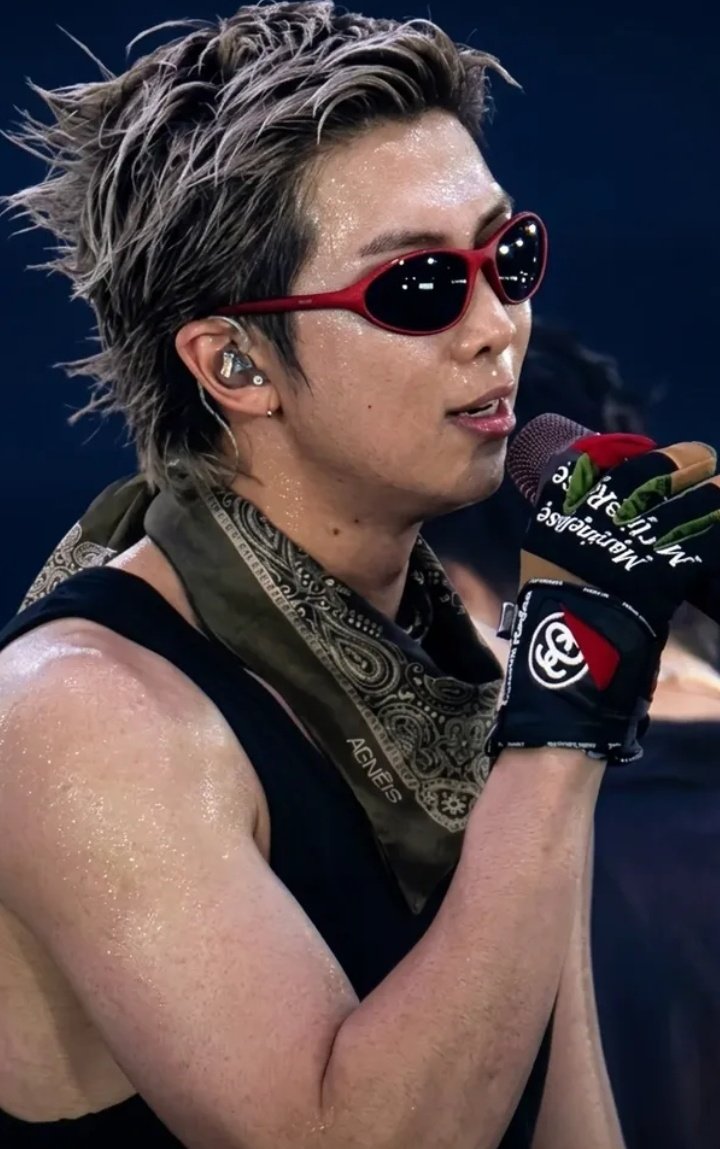 rkive  tweet media