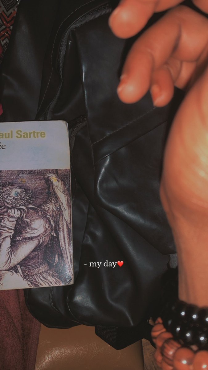 Chic -Girl🇸🇳🔥 tweet media