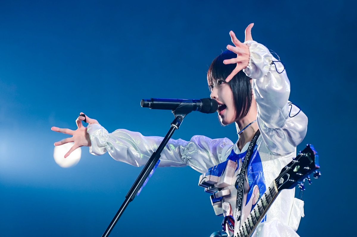 urio2000's tweet image. あのちゃんのライブは普通じゃないカッコよさ🩵ホールツアーDUAL DINER追加公演！
#あのちゃん #ano