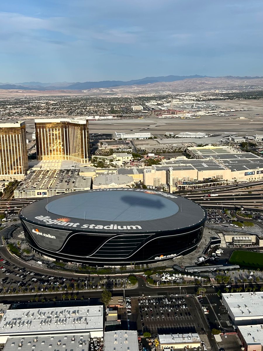 Goodyear Blimphausen tweet media