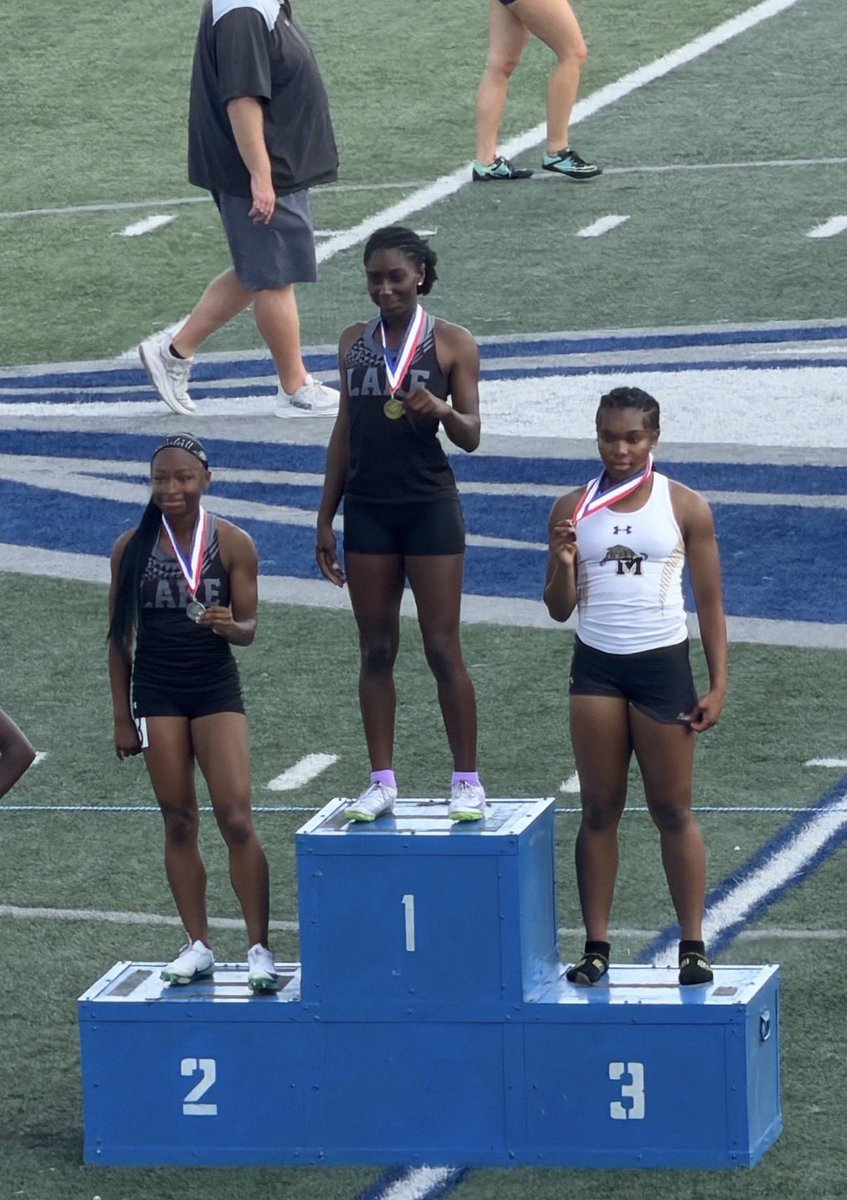 Makaila Young tweet media