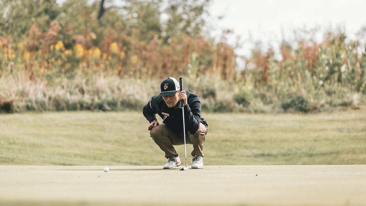 UW-Superior Golf tweet media