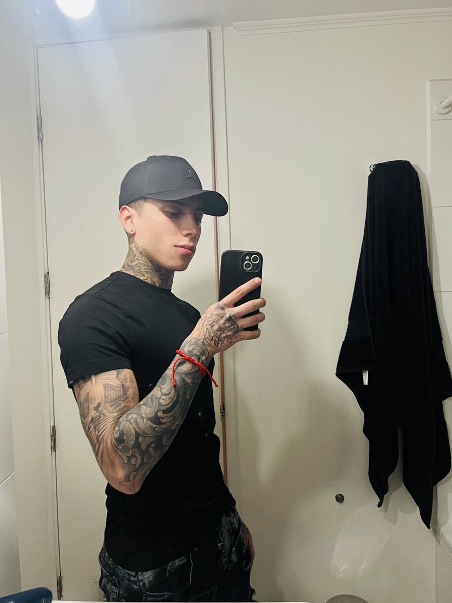 ⚔️⚔️ (@fm4tiass) on Twitter photo 