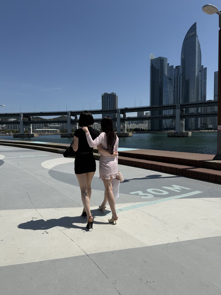 J&D커플 tweet media
