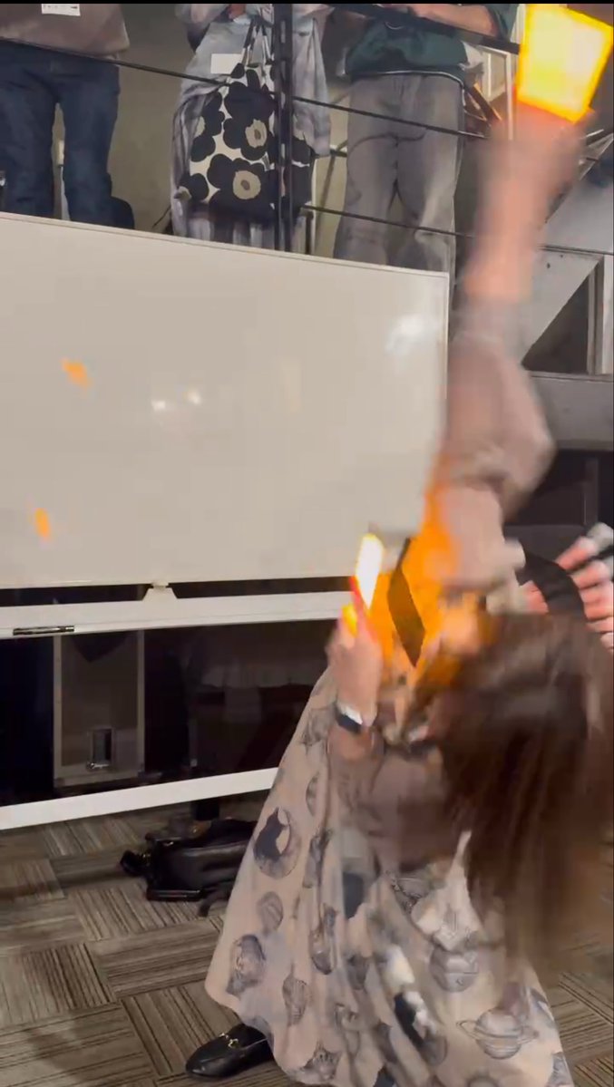 美月さんは5/17マクロス歌うよ🎤 tweet media