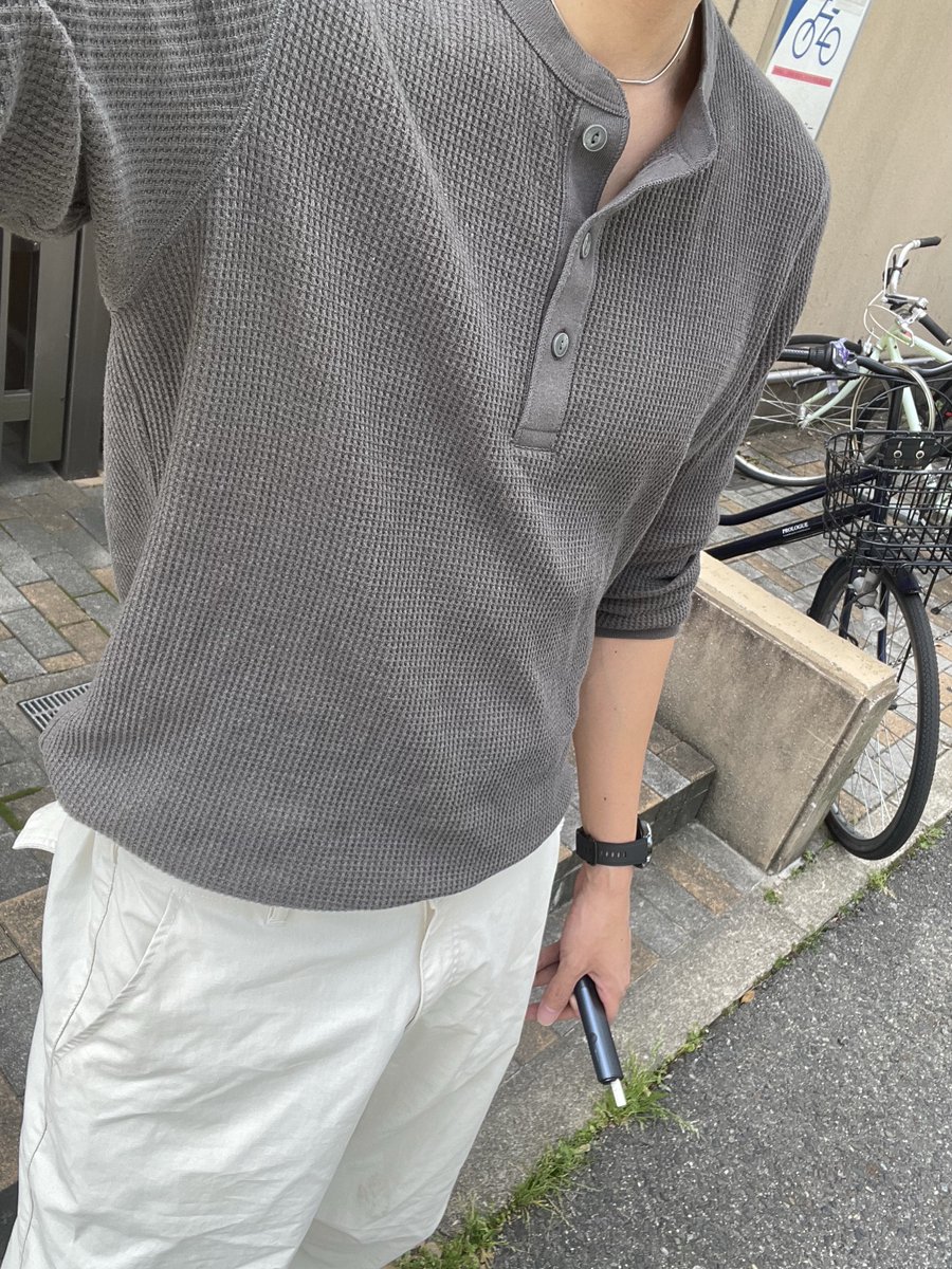 ShowT │ 筋トレする肘💪 tweet media