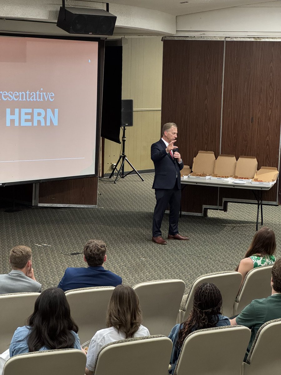 Kevin Hern tweet media