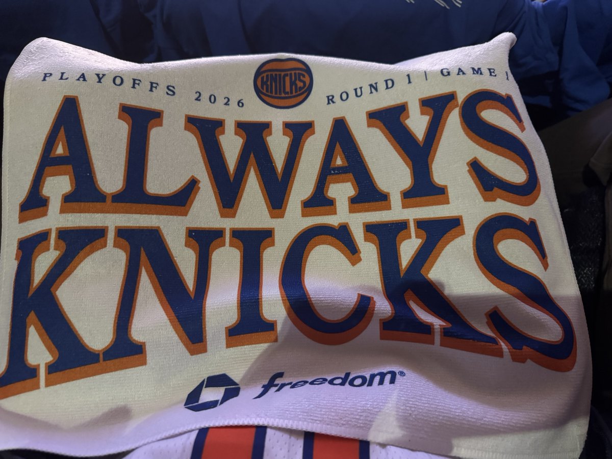 ElJefeEmelec1's tweet image. At the World Most Famous Arena #MSG for playoff #NewYorkKnicks vs #Hawks Game 1 Round 1