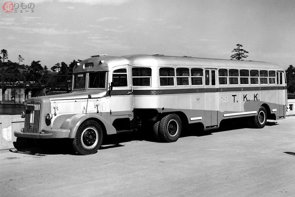 目頭@サイドFIRE tweet media