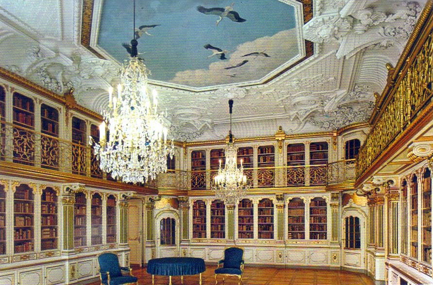StephenGarone's tweet image. The Queen's Library at Christiansborg #Castle, one of the #top5 #buildings in #Copenhagen, #Denmark. Find out more at stephentravels.com/top5/buildings… 🇩🇰🏰